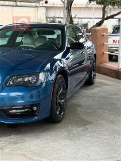 کرایسلەر 300